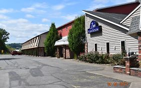 The Inn At Plantation