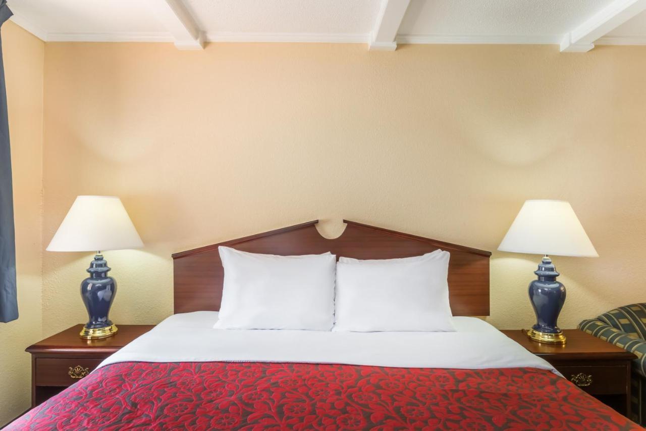 The Inn At Plantation Weston Exterior photo